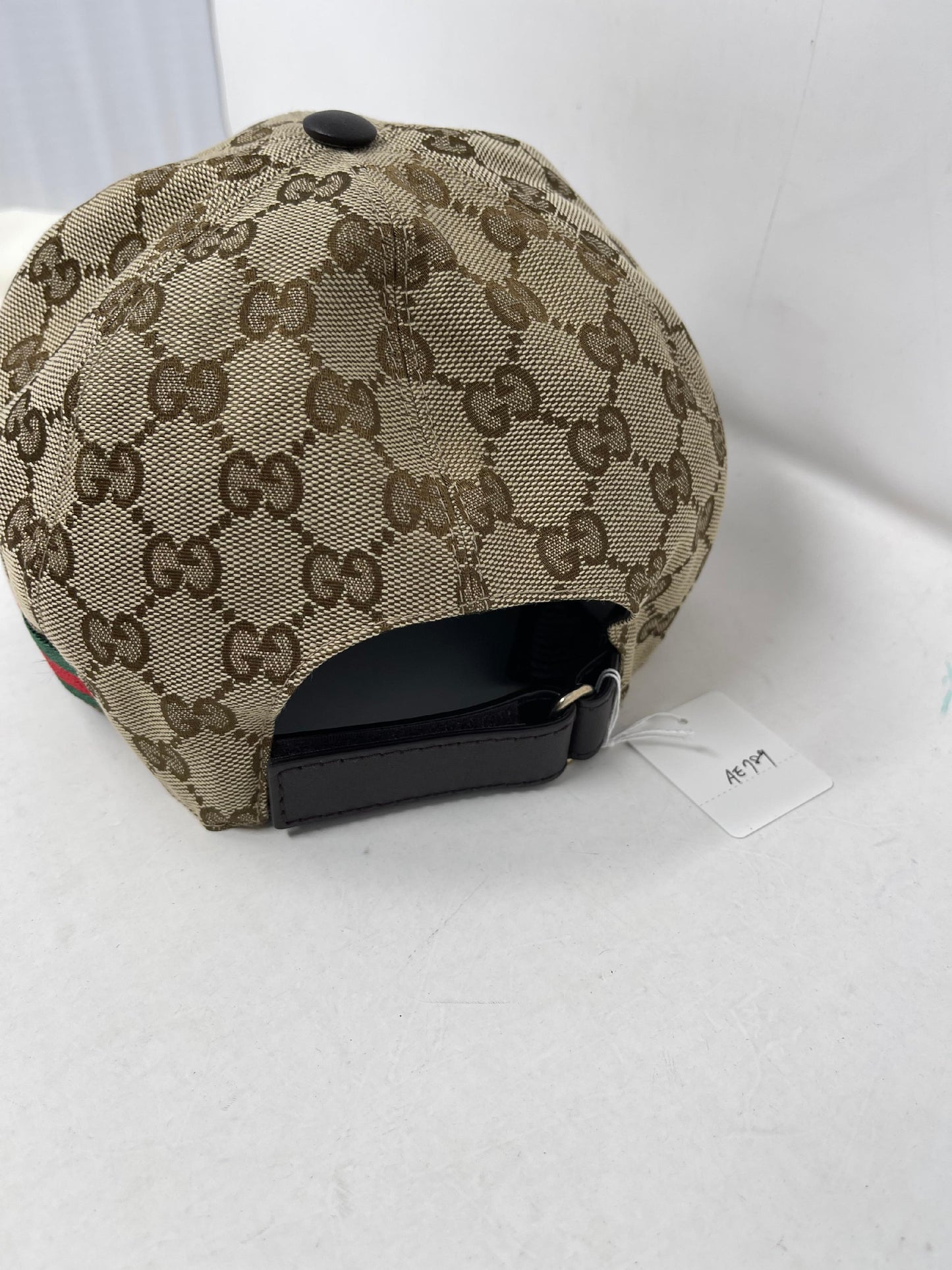 Gucci Cheri Line Hat