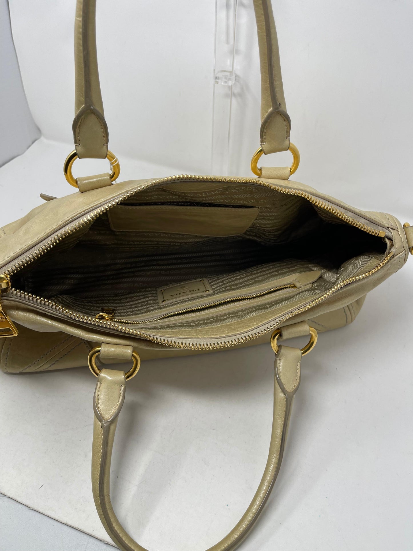 Prada Vitello Daino 2Way