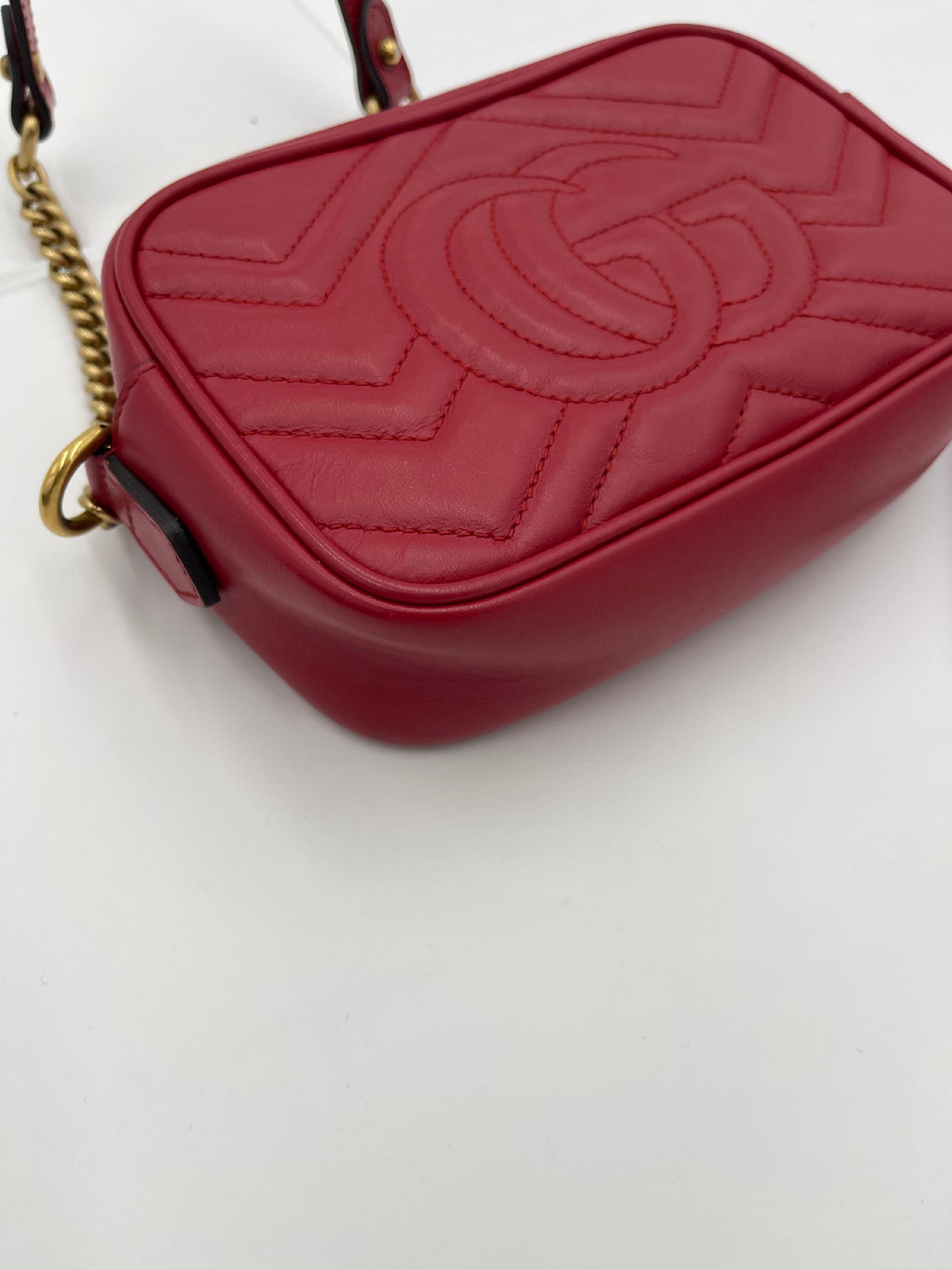 Gucci GG Marmont Chain Shoulder