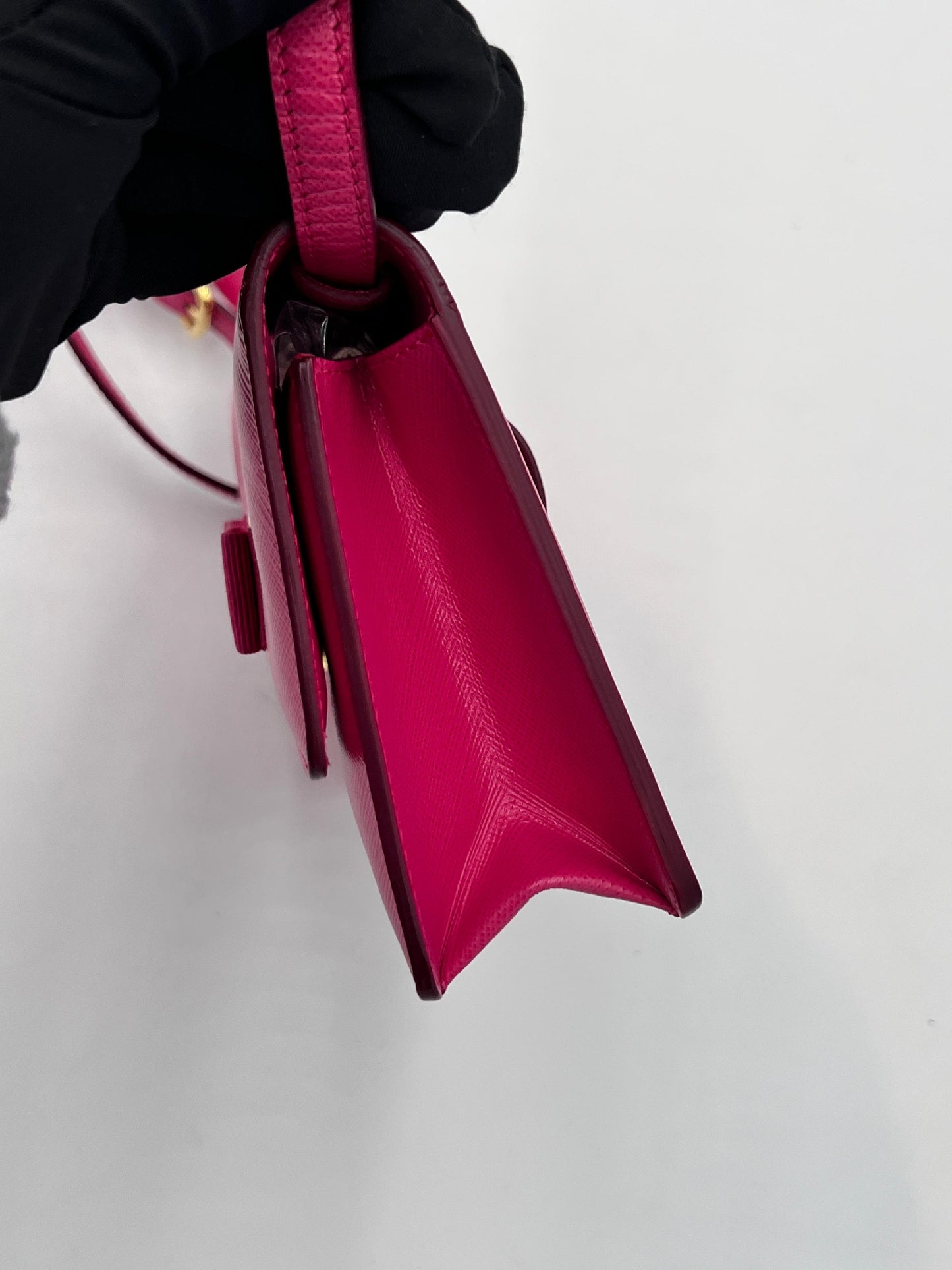 Ferragamo Vera Crossbody