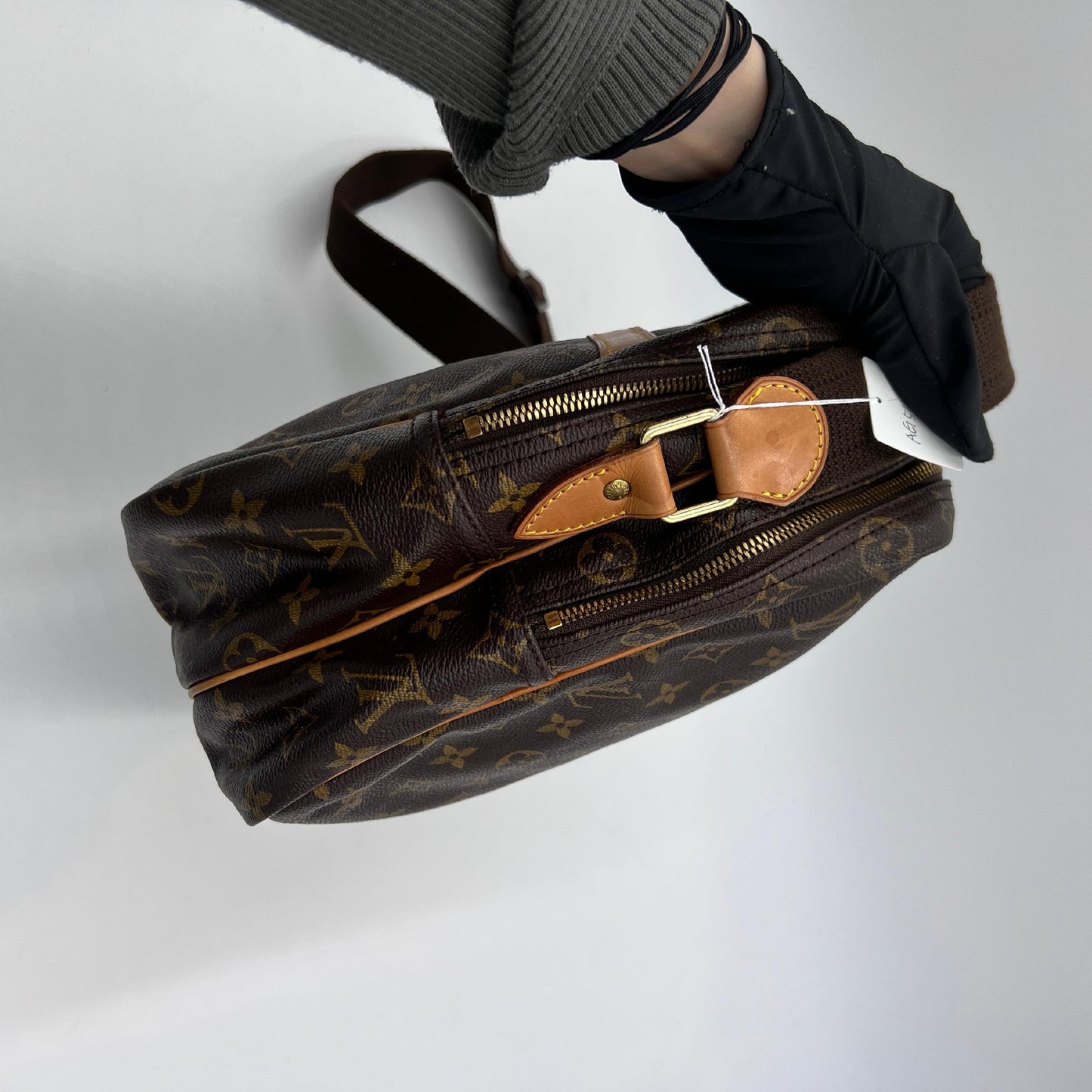 Louis Vuitton Reporter