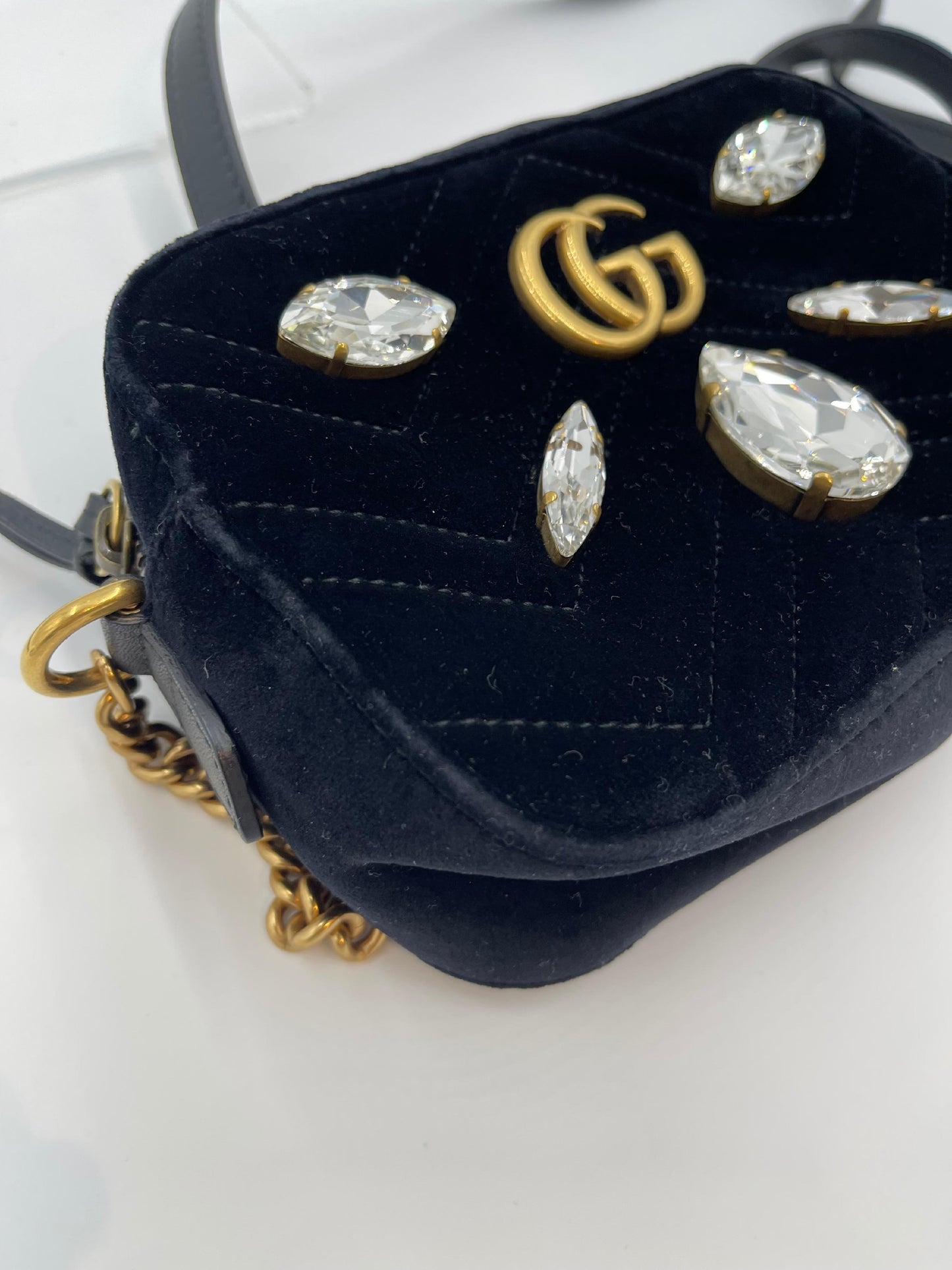 Gucci GG Marmont Velvet Chain Shoulder