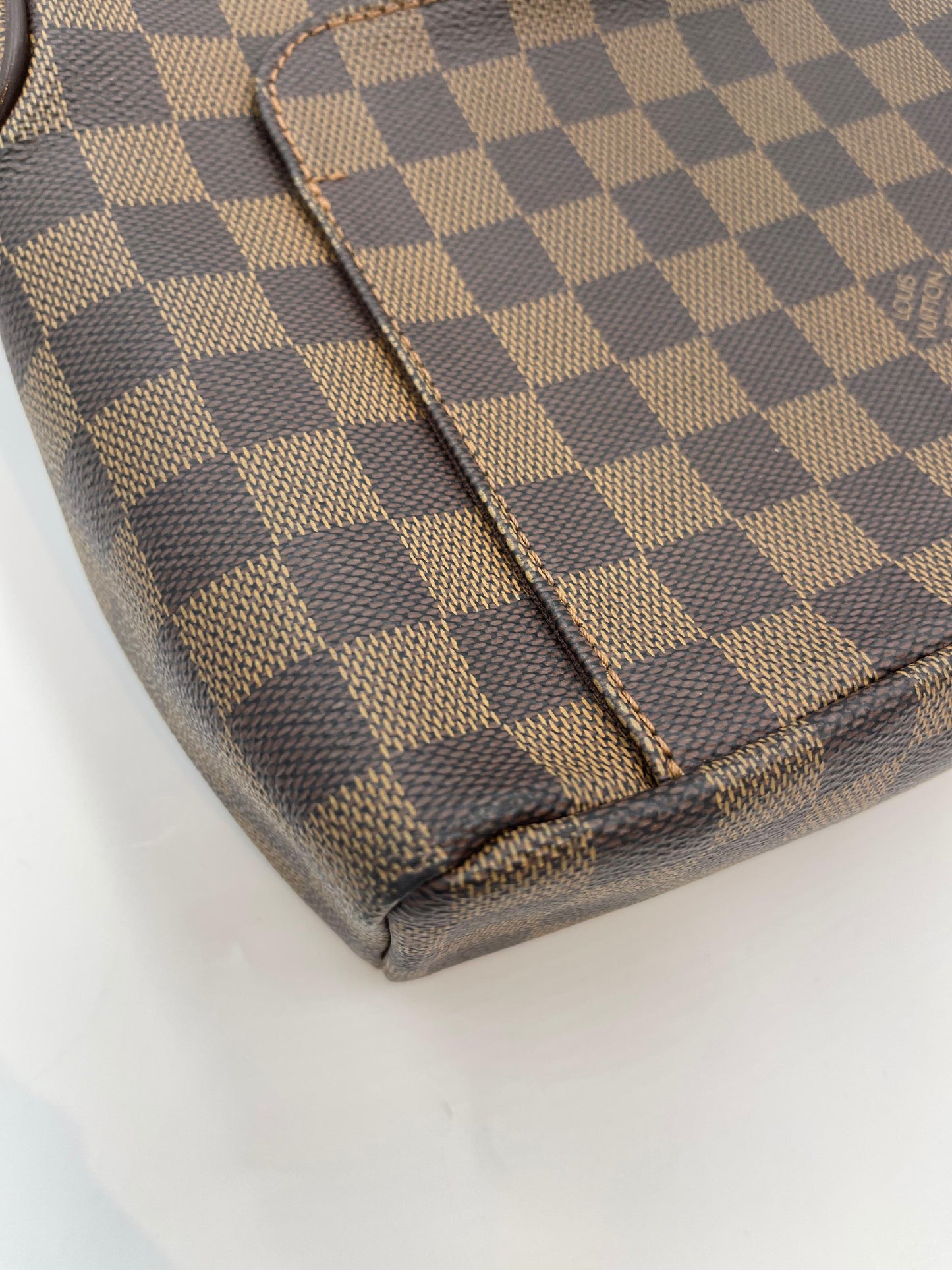Louis Vuitton Olav Damier