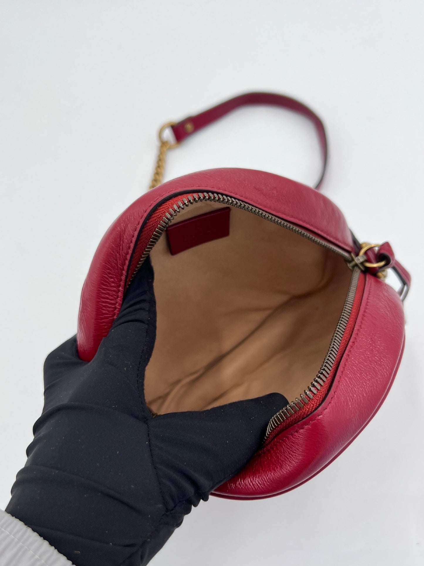 Gucci Marmont Round Chain Shoulder