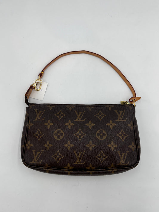 Louis Vuitton Pochette Accessoire