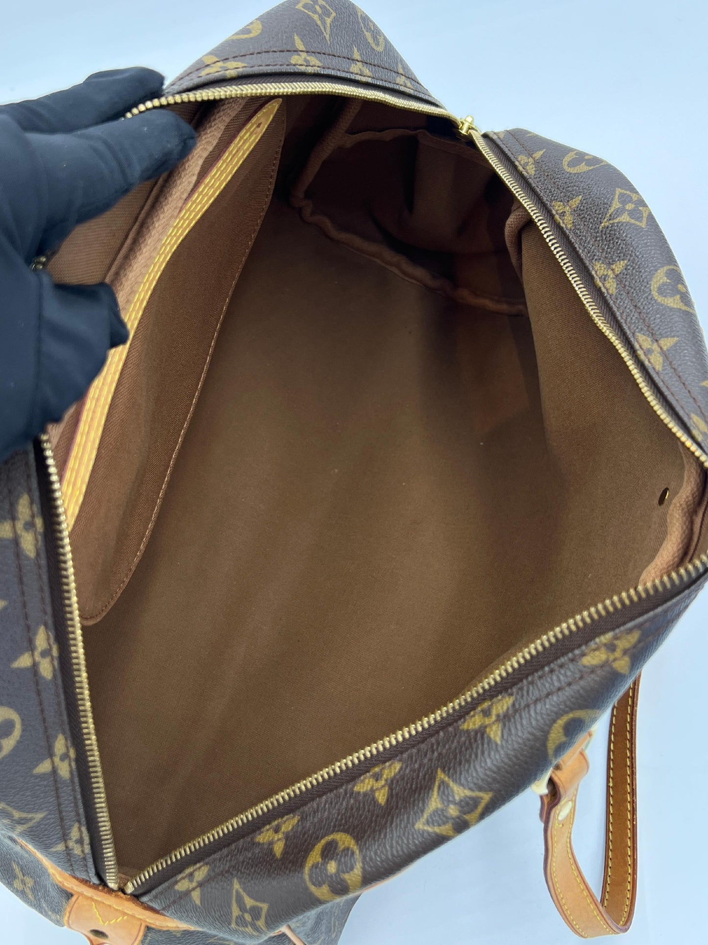 Louis Vuitton Montorgueuil