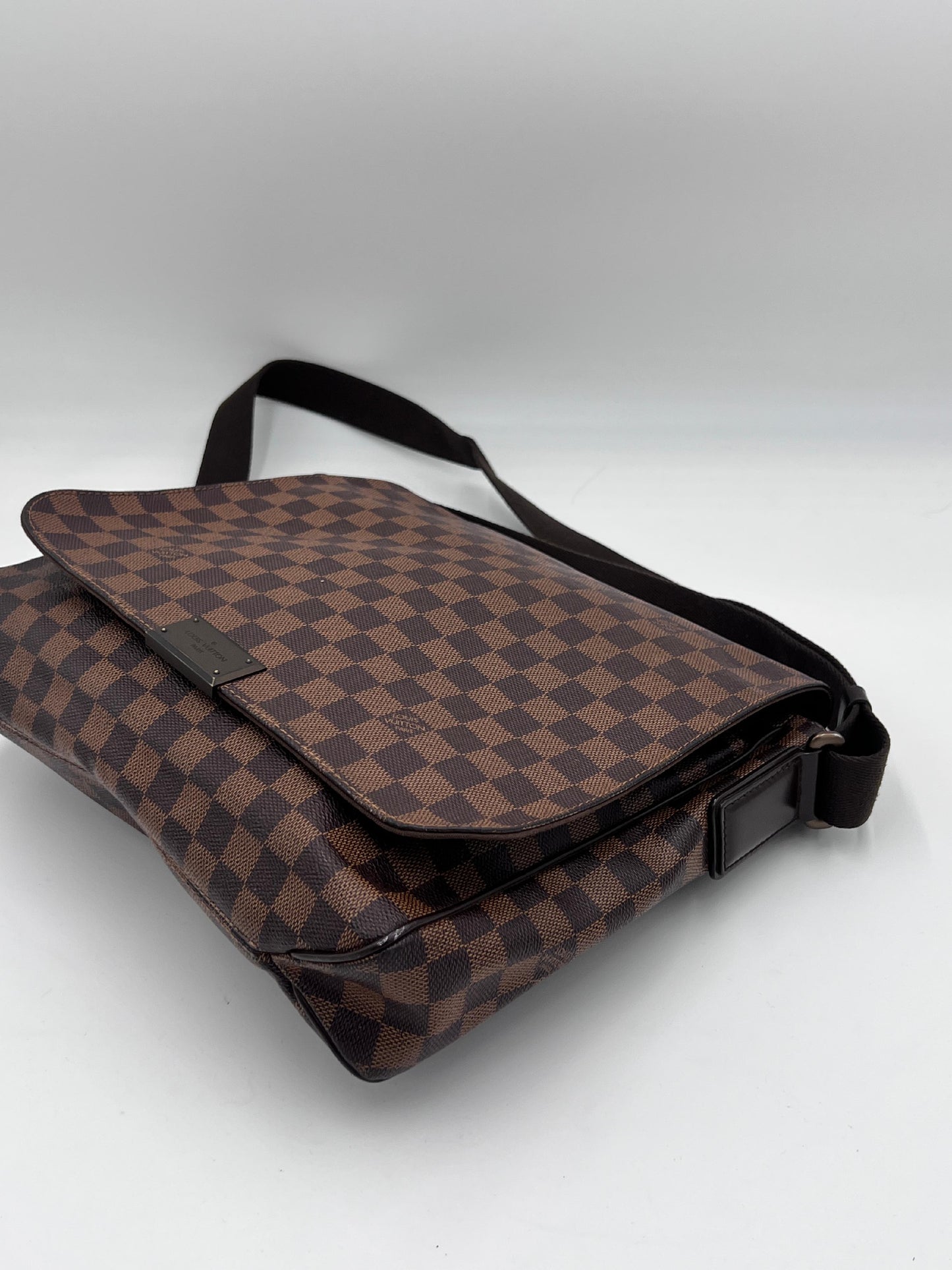 Louis Vuitton Brooklyn Damier