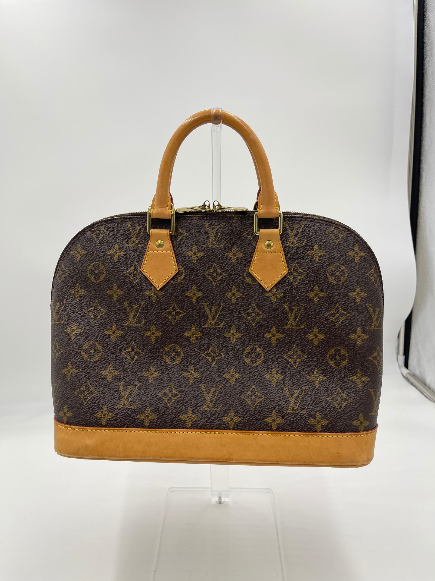 Louis Vuitton Alma