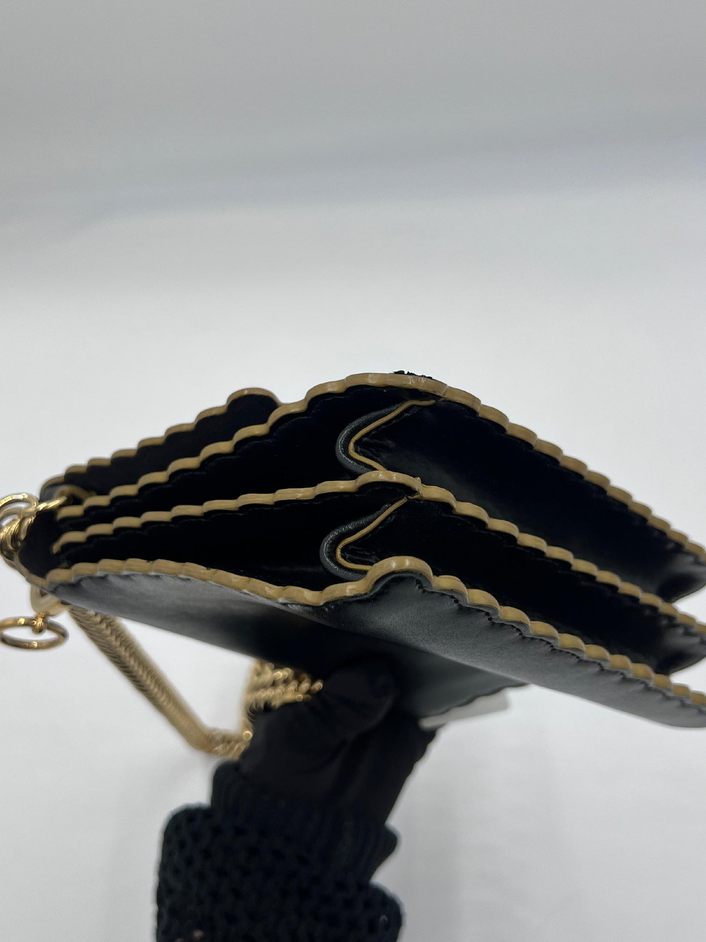 Fendi Kan I Chain Shoulder