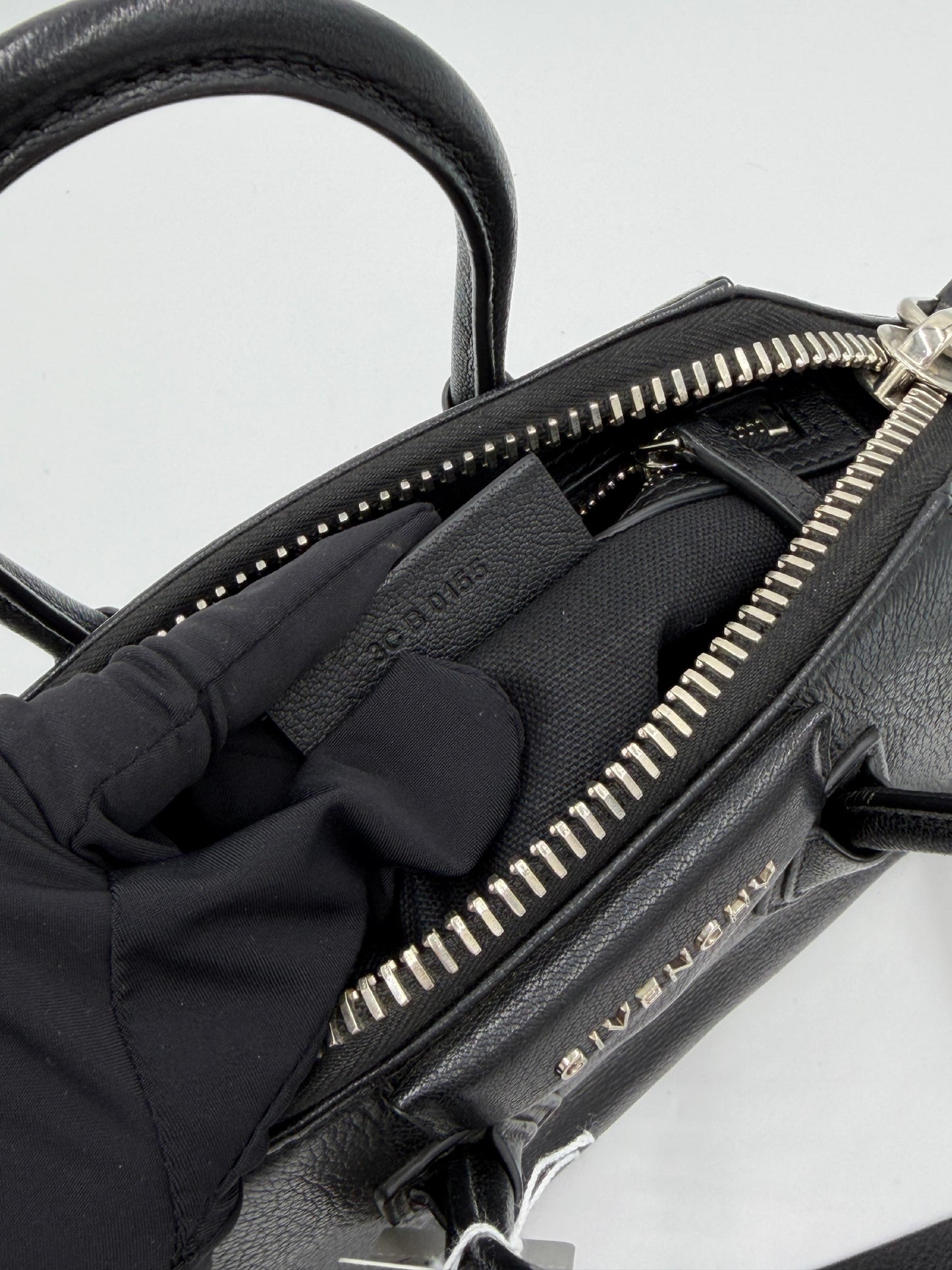 Givenchy Antigona 2Way