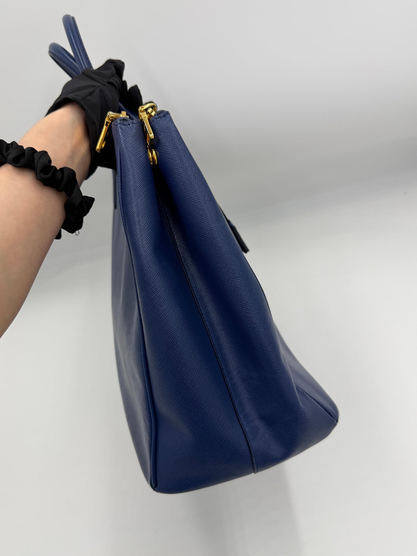 Prada Saffiano Galleria Tote