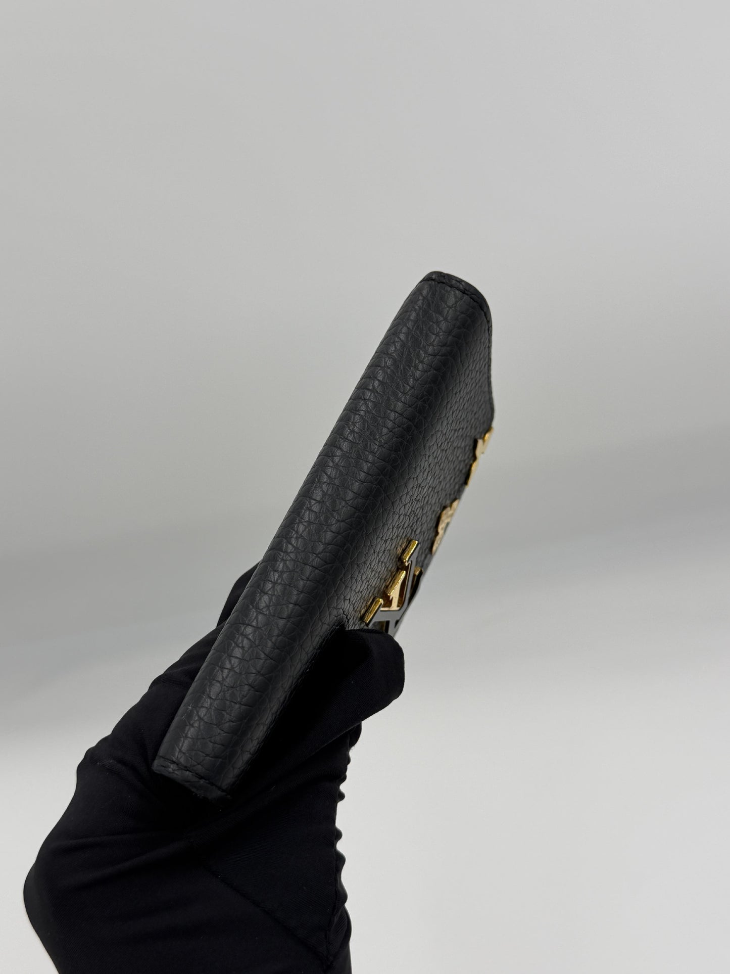 Louis Vuitton Capucine Trifold Compact