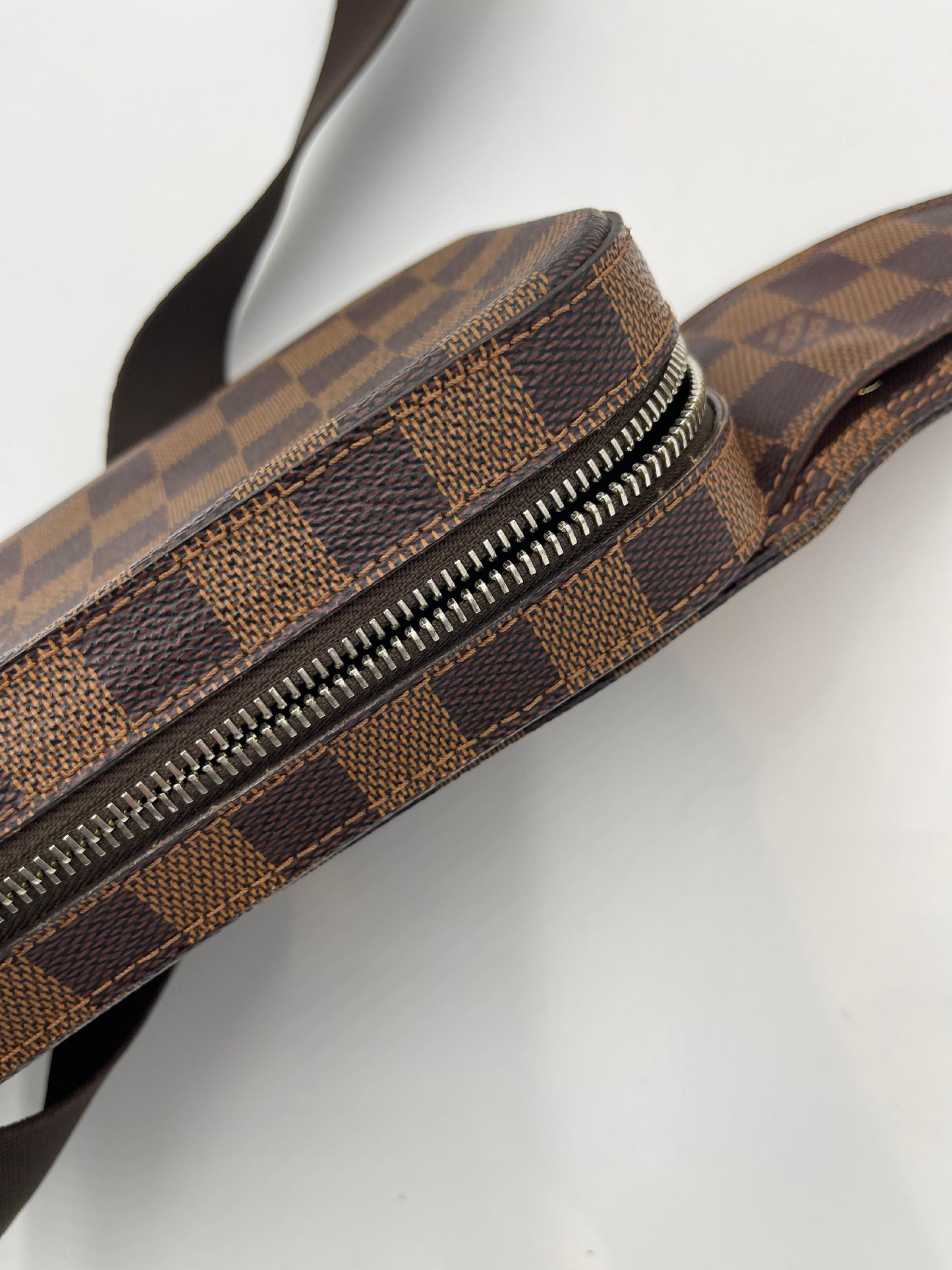 Louis Vuitton Geronimos Damier