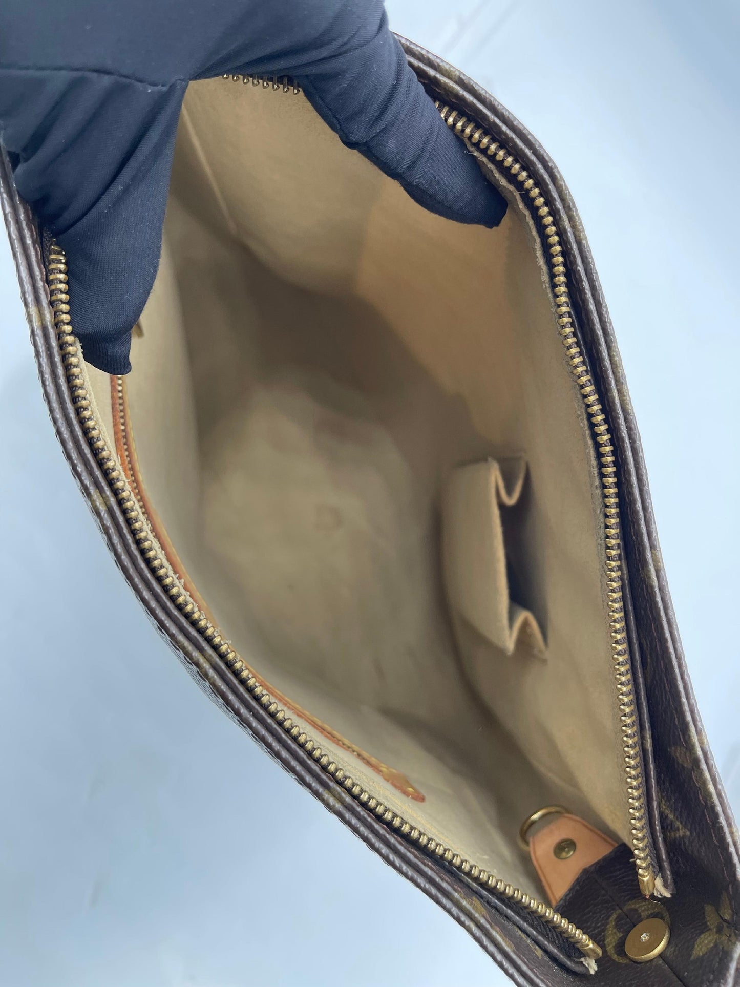 Louis Vuitton Looping