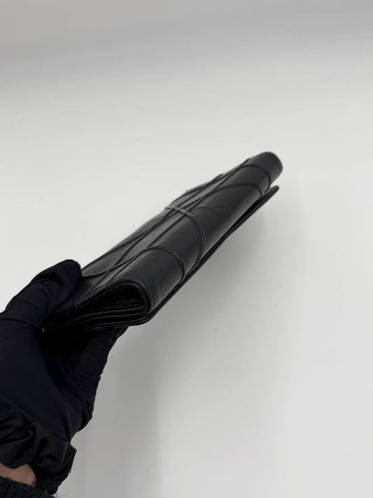 Dior Diorama Wallet on Chain