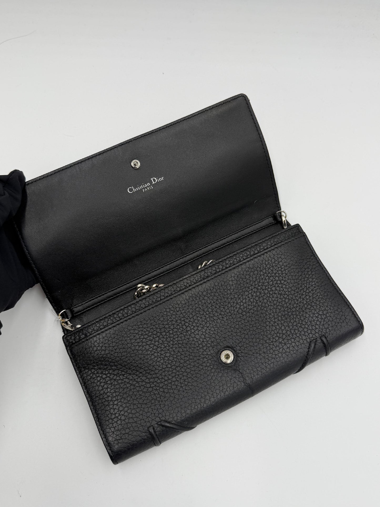 Dior Diorama Wallet on Chain