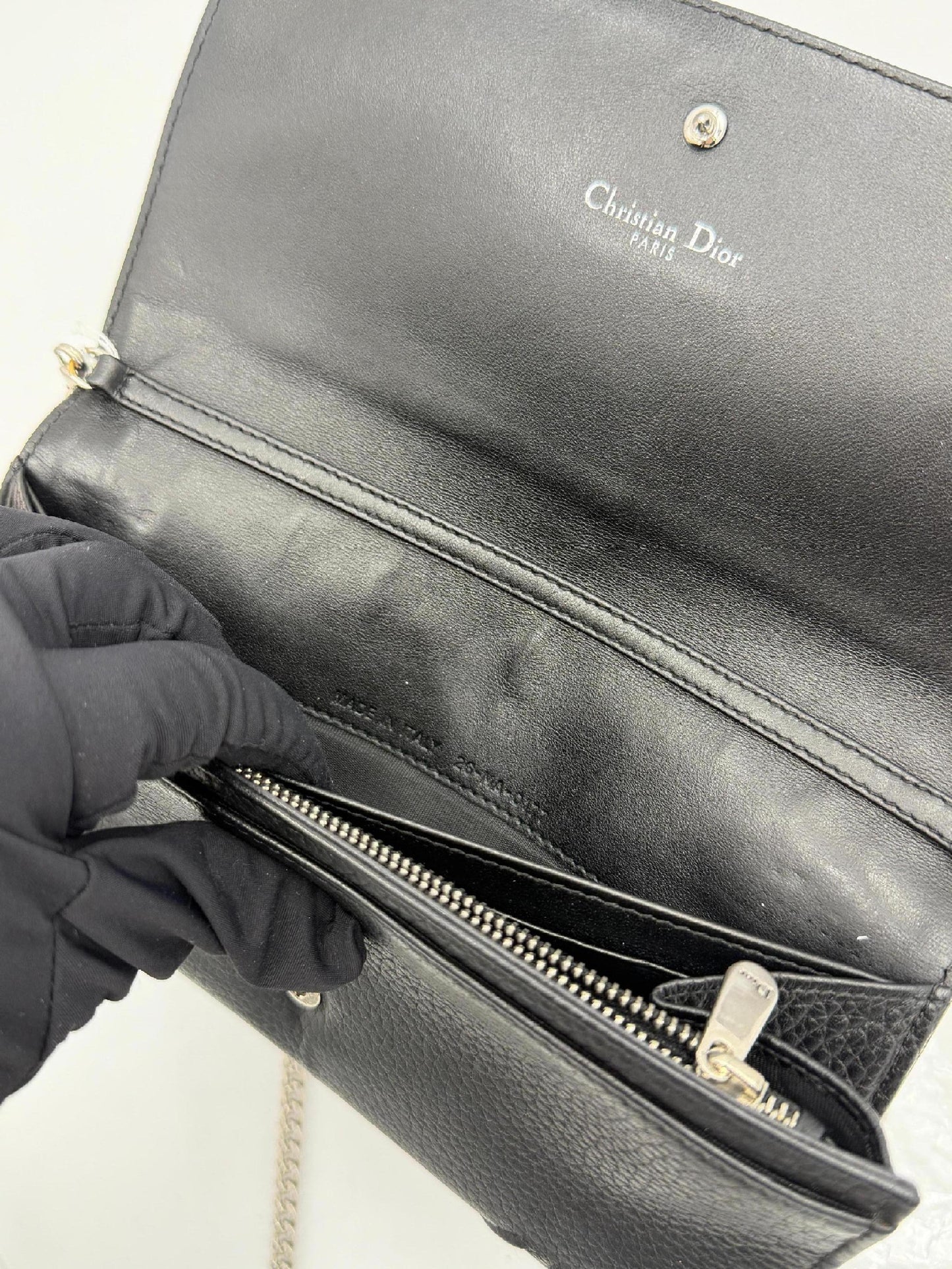 Dior Diorama Wallet on Chain