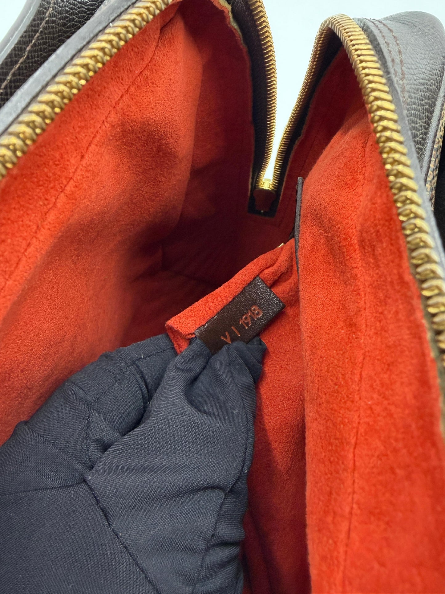 Louis Vuitton Triana Damier