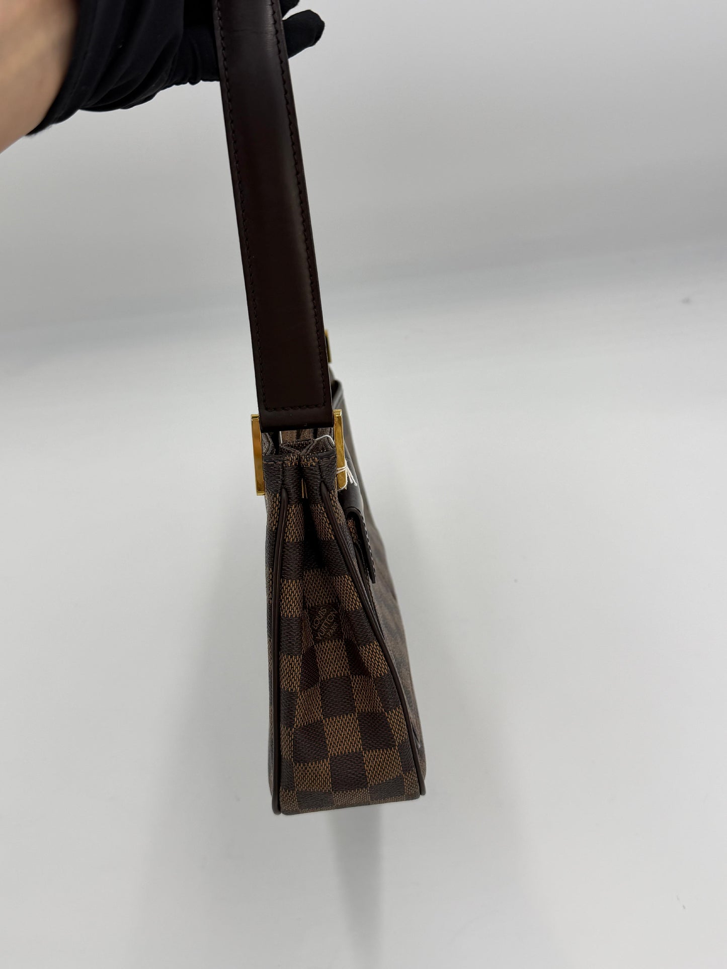 Louis Vuitton Aubagne Damier