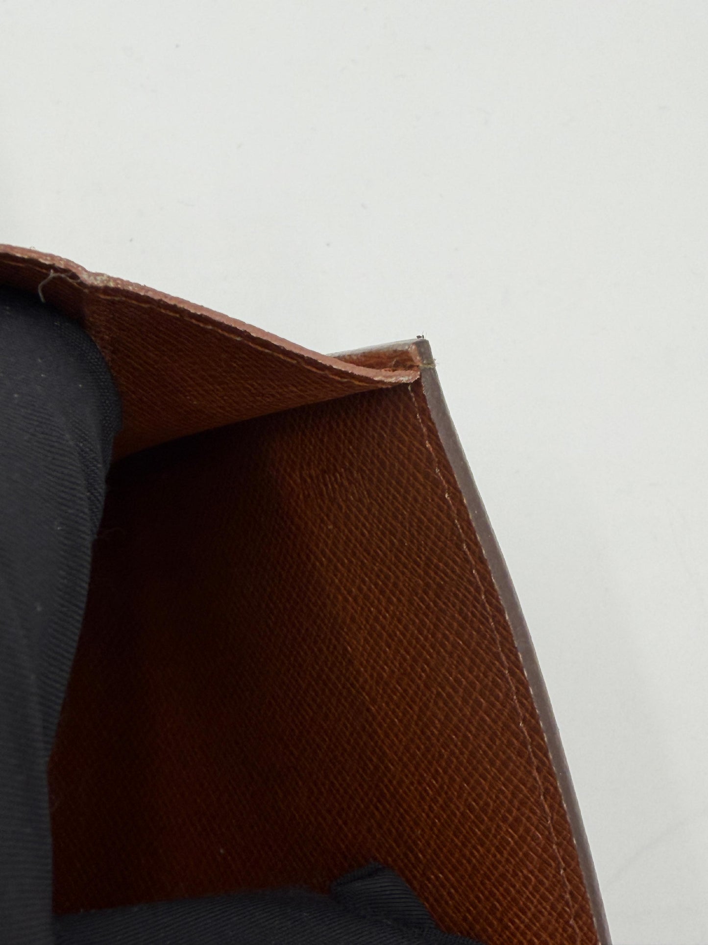 Louis Vuitton Monogram Sarah Wallet