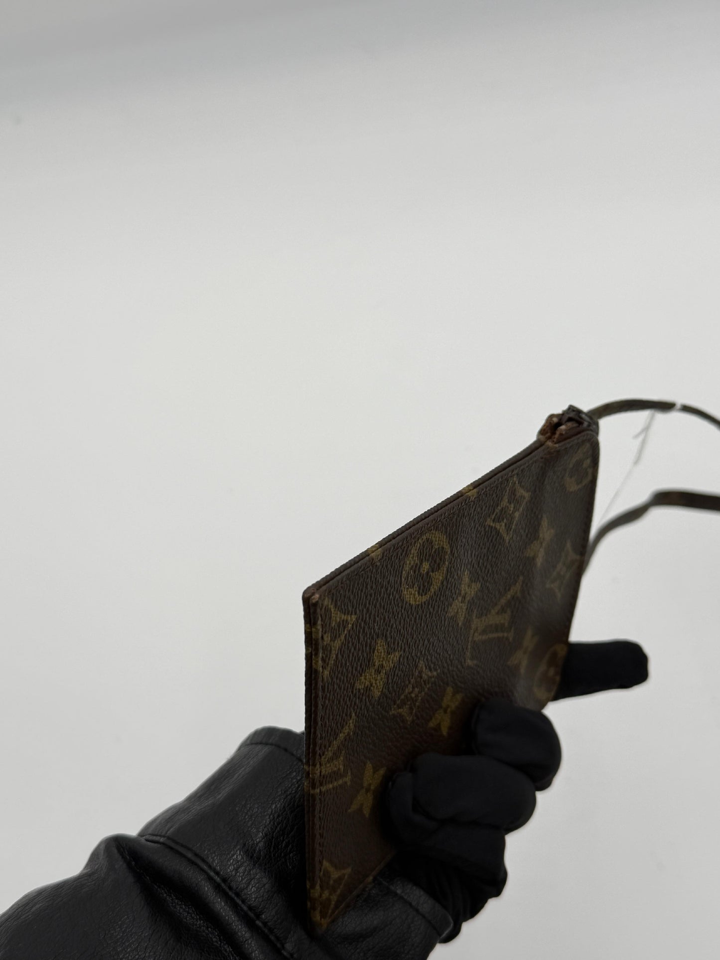 Louis Vuitton Pochette Secret