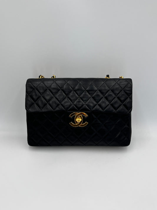 Chanel Maxi Jumbo