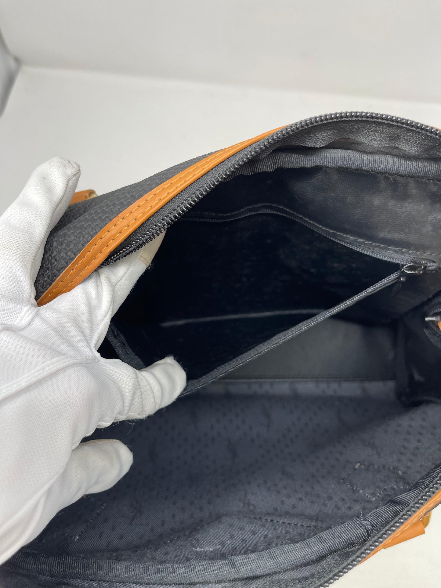 Saint Laurent Logo Boston