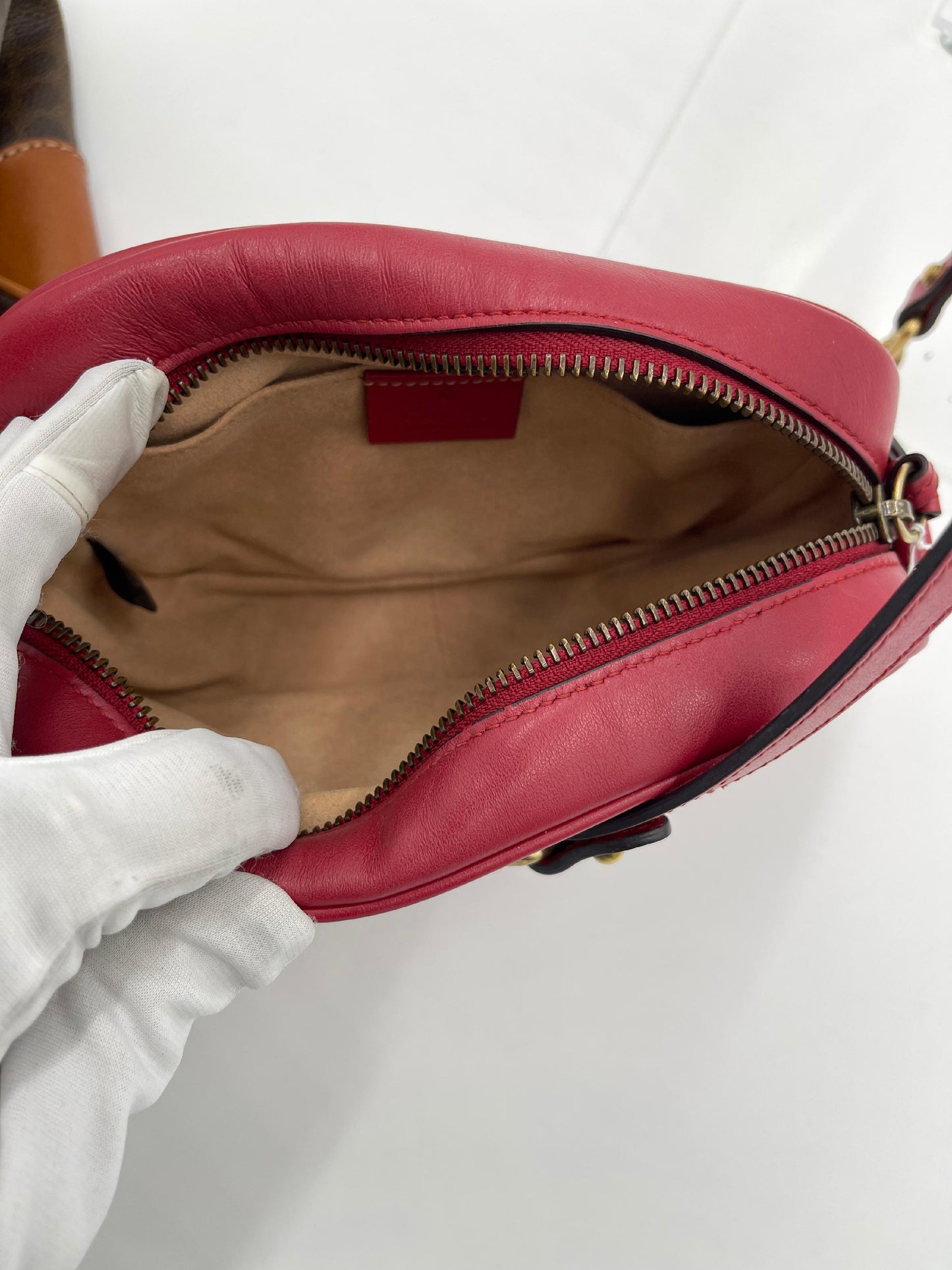 Gucci GG Marmont Chain Shoulder