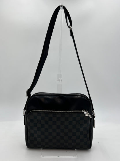 Louis Vuitton Dayton Damier Graphite