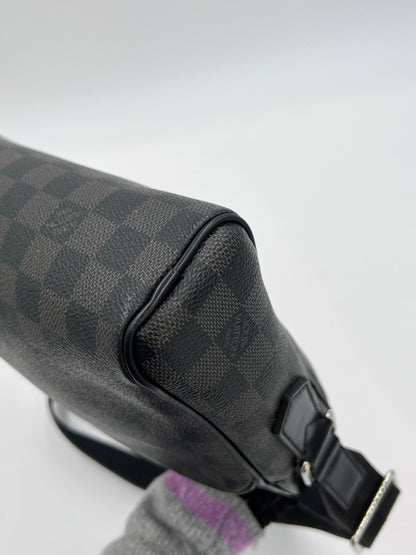 Louis Vuitton Dayton Damier Graphite