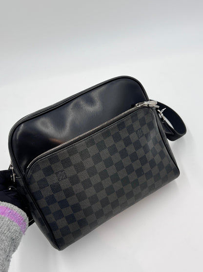 Louis Vuitton Dayton Damier Graphite