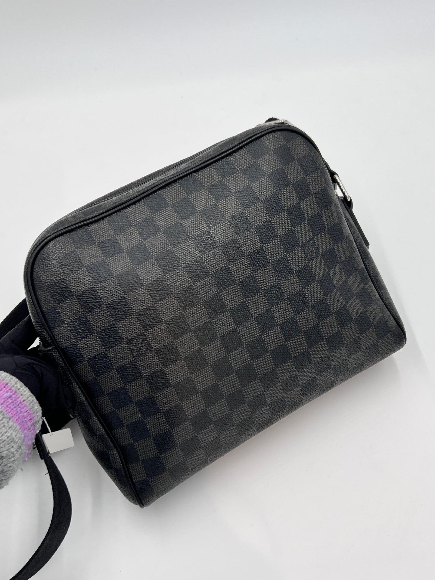 Louis Vuitton Dayton Damier Graphite