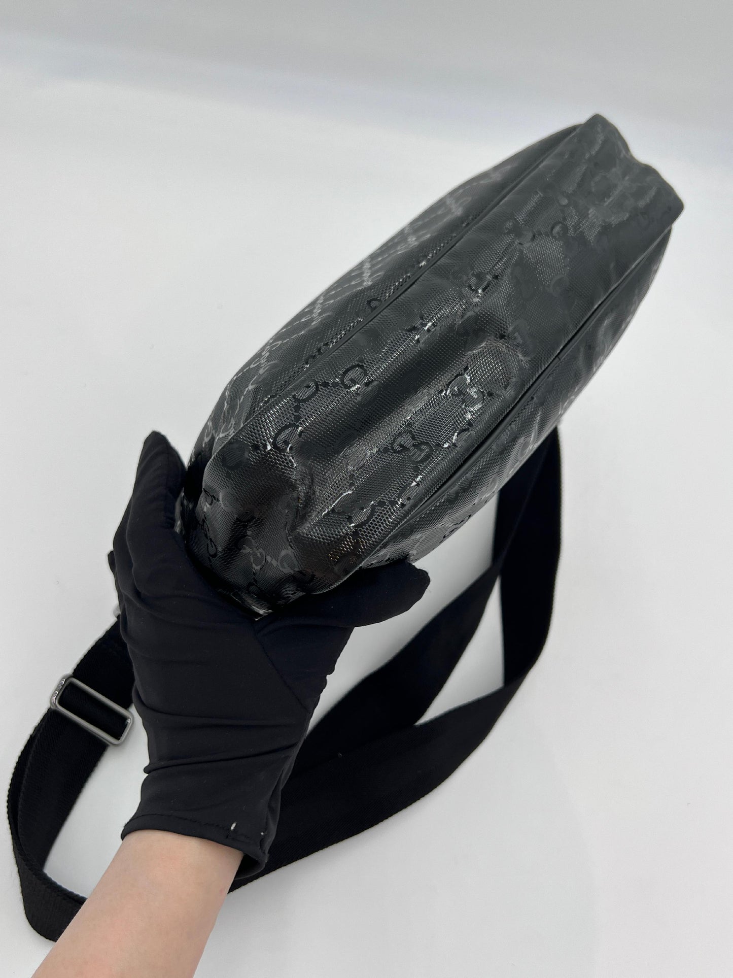 Gucci GG Supreme Shoulder