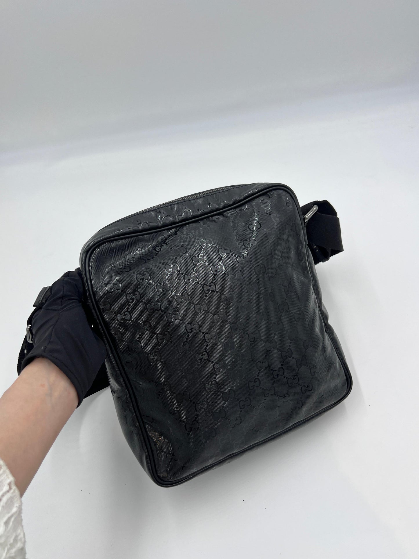 Gucci GG Supreme Shoulder