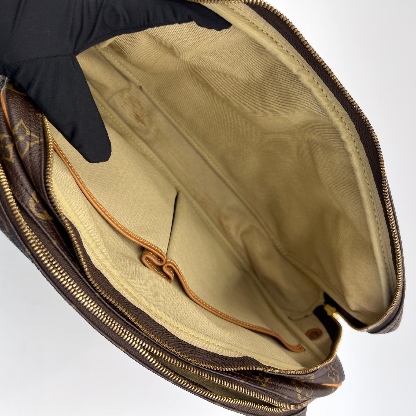 Louis Vuitton Reporter