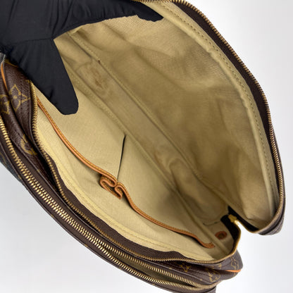 Louis Vuitton Reporter