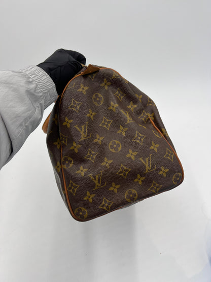 Louis Vuitton Speedy