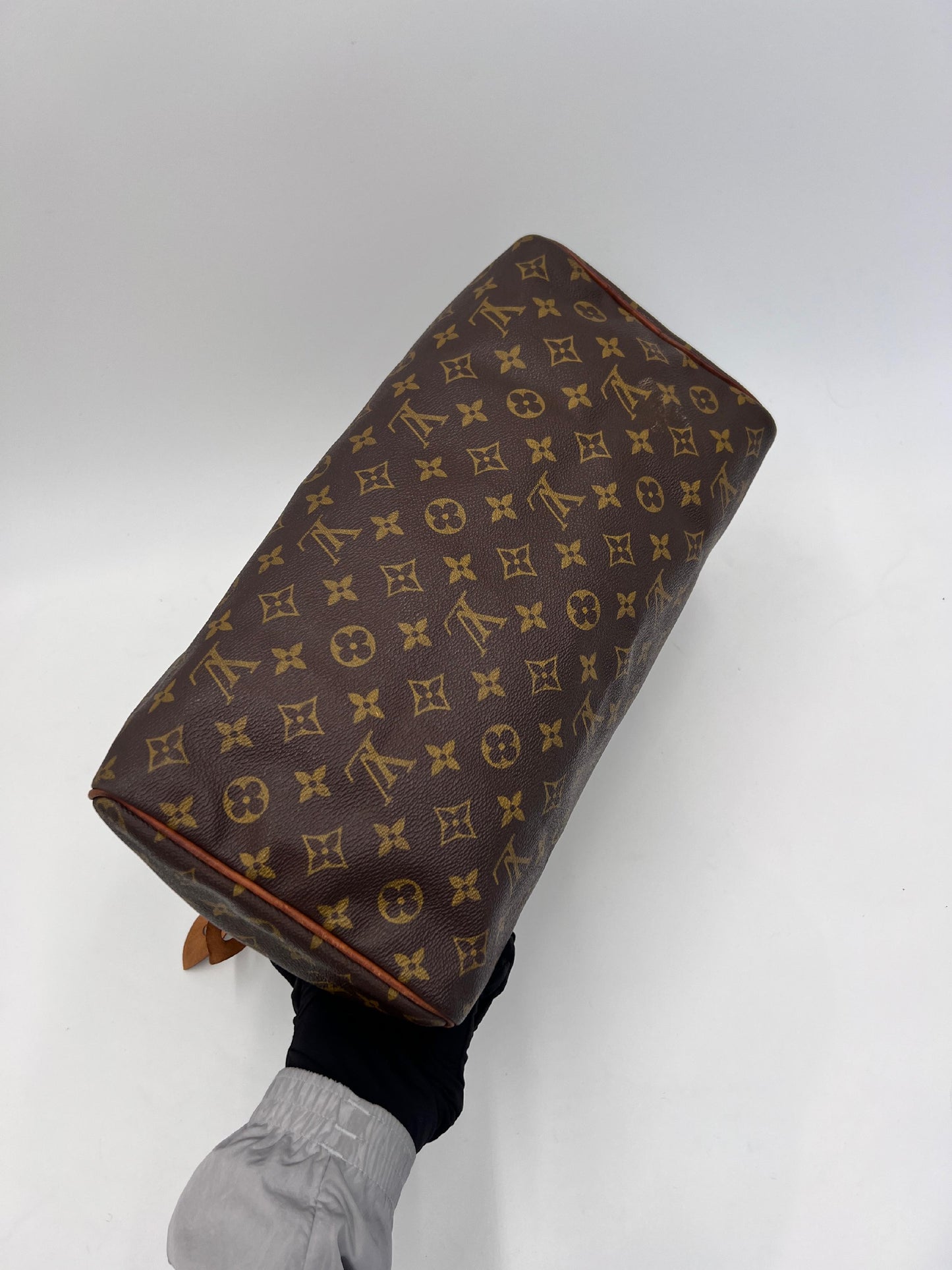 Louis Vuitton Speedy