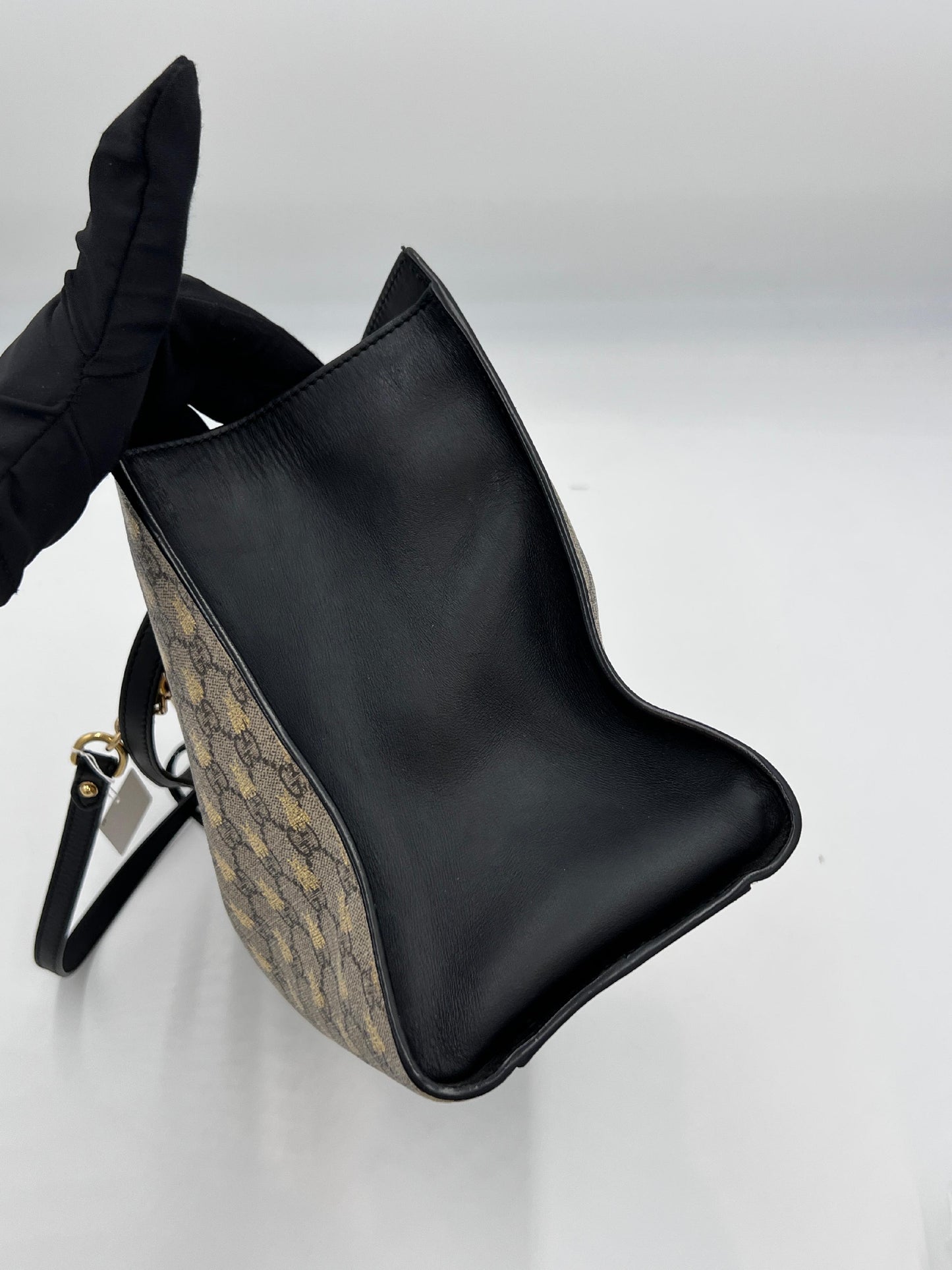 Gucci Bee Padlock Chain Tote