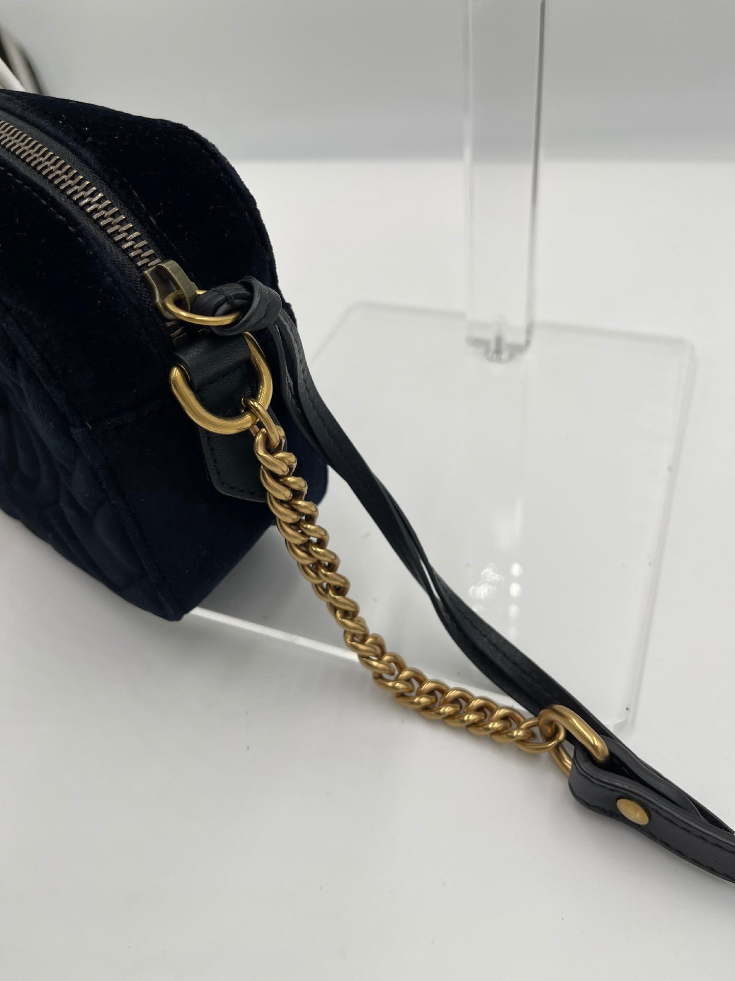Gucci GG Marmont Velvet Chain Shoulder