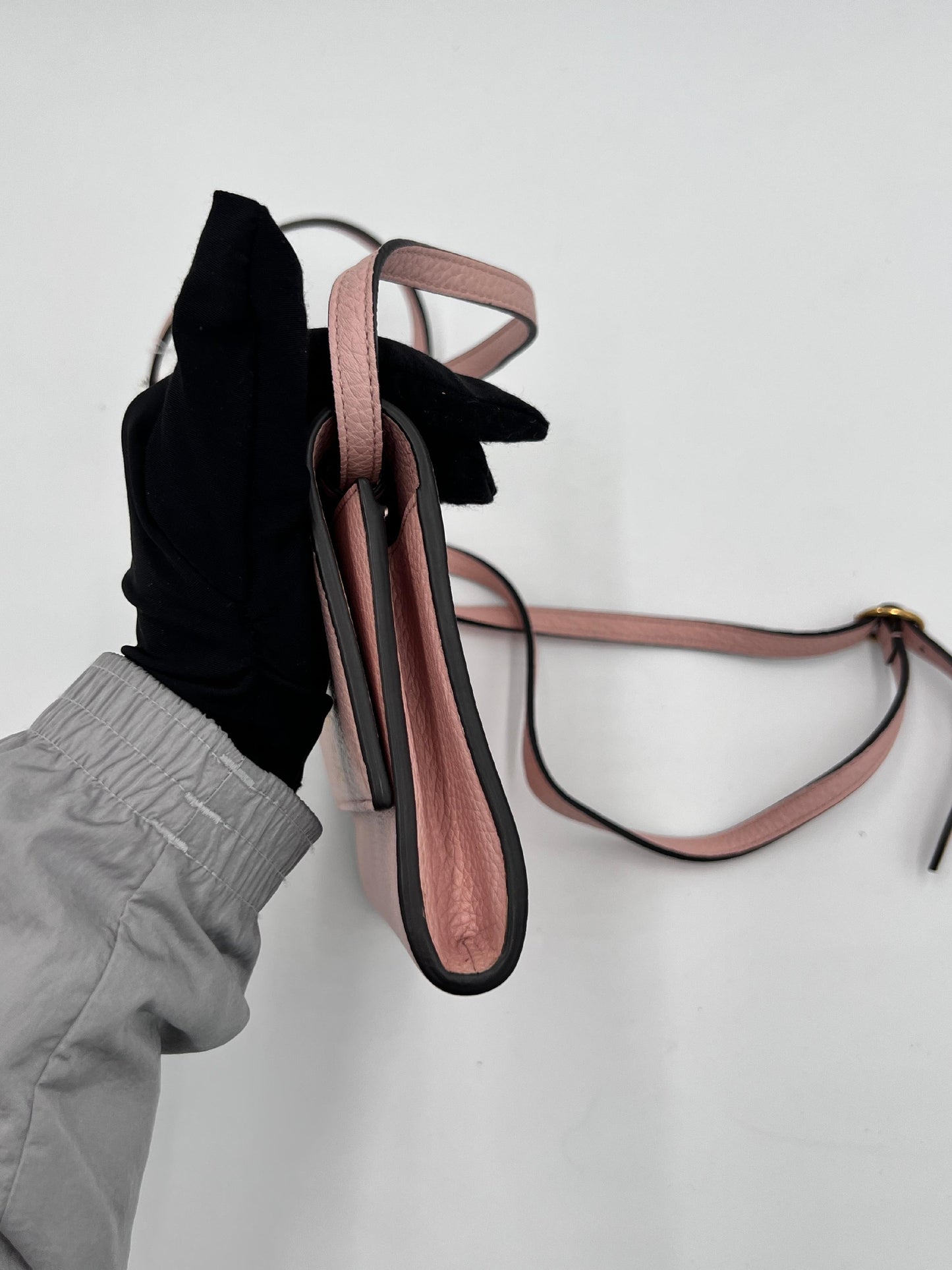 Gucci Animalier Leather Wallet On Strap