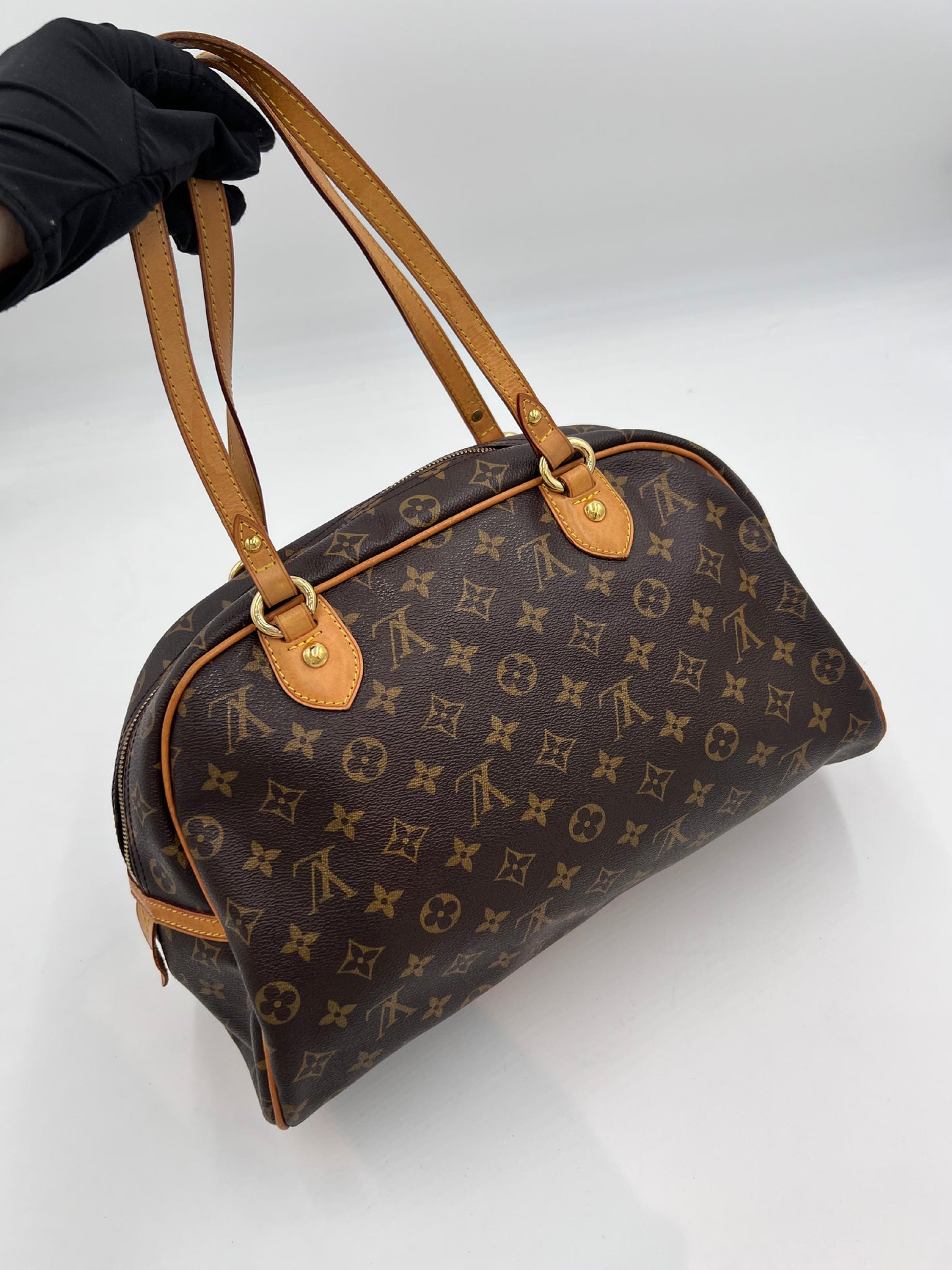Louis Vuitton Montorgueuil