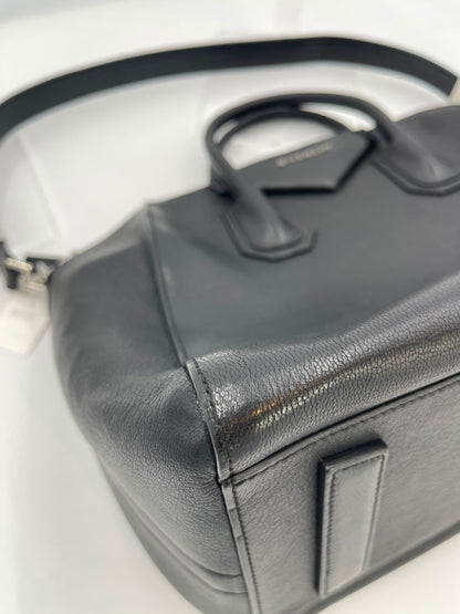 Givenchy Antigona Grained Leather