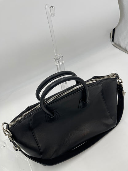 Givenchy Antigona Grained Leather