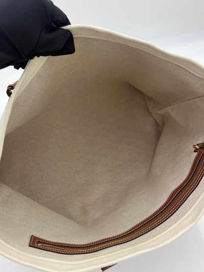 Celine Cabas Horizontal