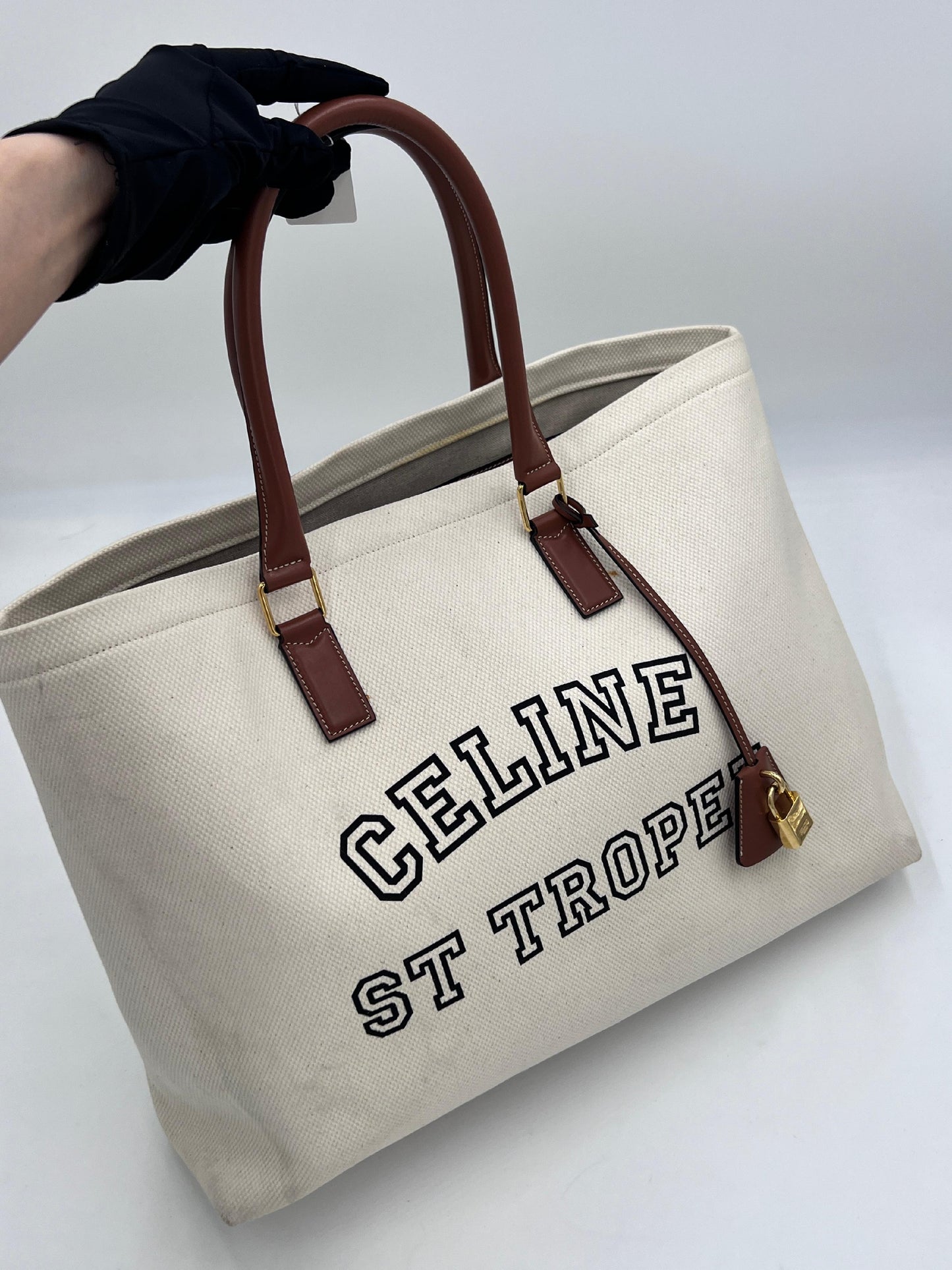 Celine Cabas Horizontal