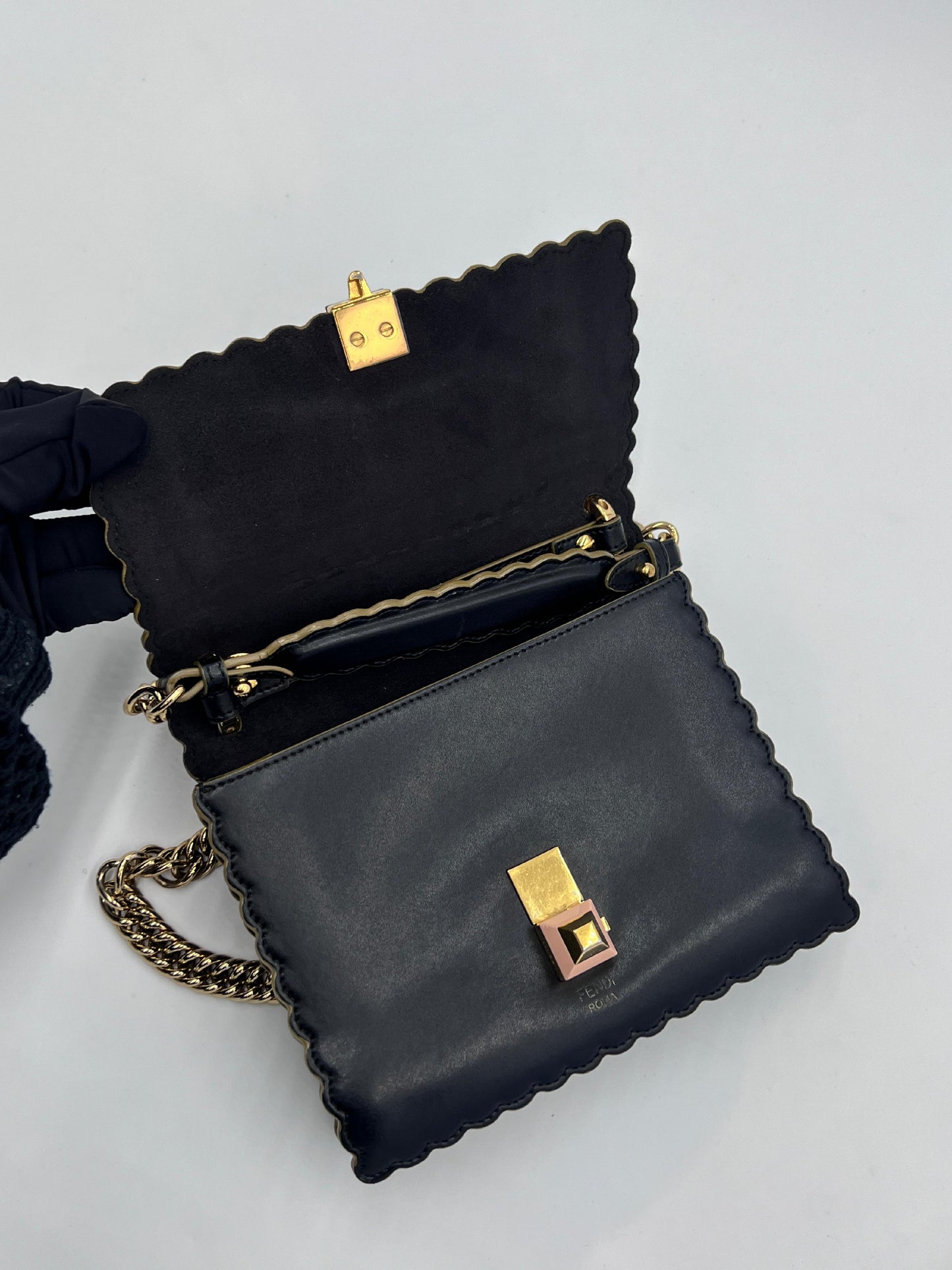 Fendi Kan I Chain Shoulder