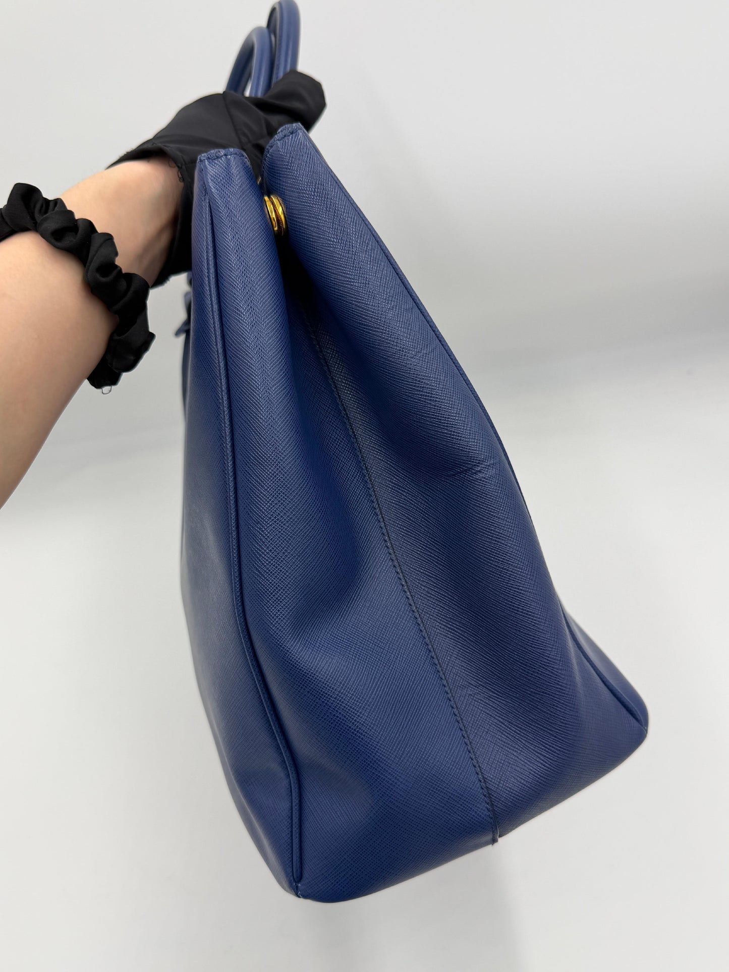 Prada Saffiano Galleria Tote