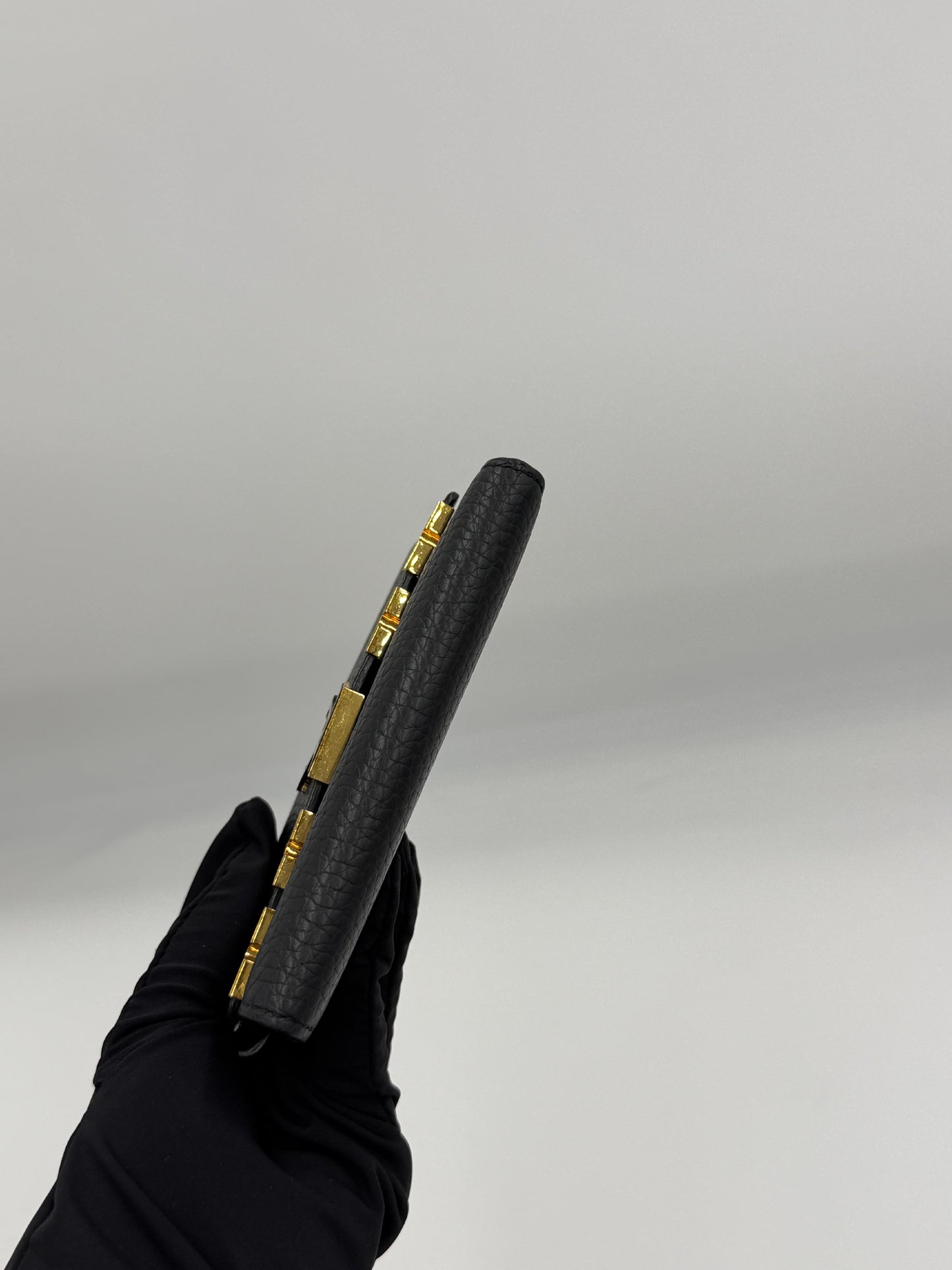 Louis Vuitton Capucine Trifold Compact