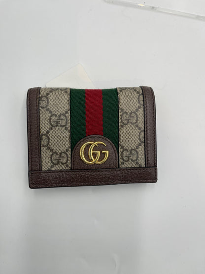Gucci Soho Patent Chain Shoulder